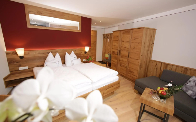 Postgasthof Hotel Rote-Wand