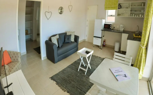 Sundune Guest House & Self Catering