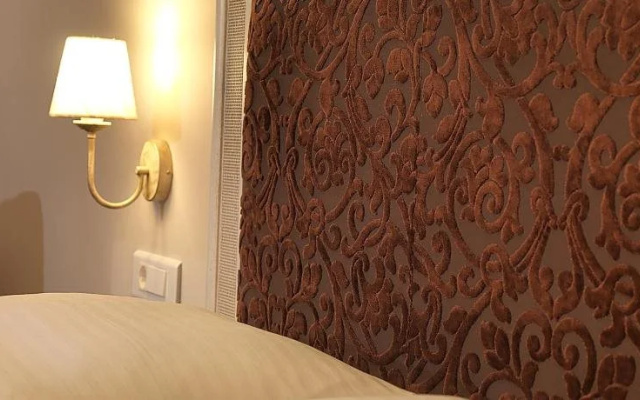 Hondos Classic Hotel & Spa