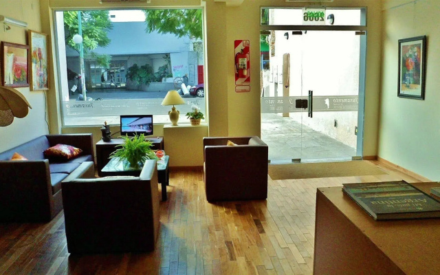 Juramento de Lealtad Townhouse Hotel