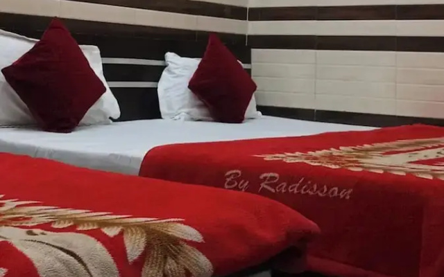 Hotel Gayatri palace Vrindavan