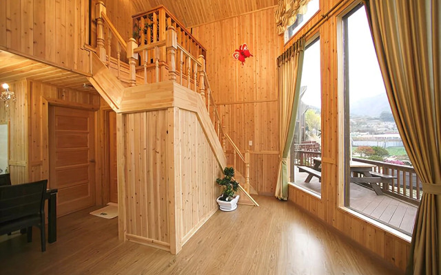 Muju Island Pension