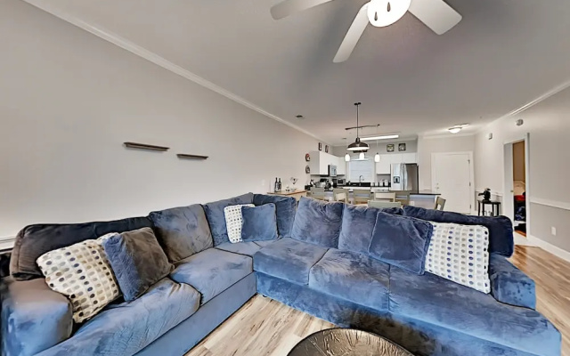 104magno 2 Bedroom Condo