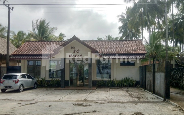 The SO Hotel Mitra RedDoorz