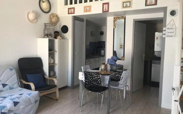 Jolie Maison Bien Équipée, Pour 2 Ou 4 Personnes