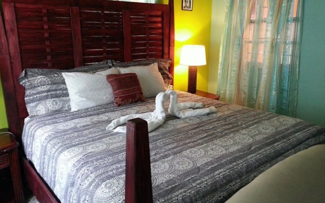 Emerald Ridge Guest House in Christ Church, Barbados from 185$, photos, reviews - zenhotels.com guestroom