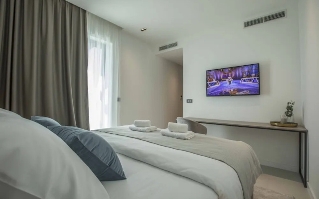 Villa Hedonist with Heated Pool