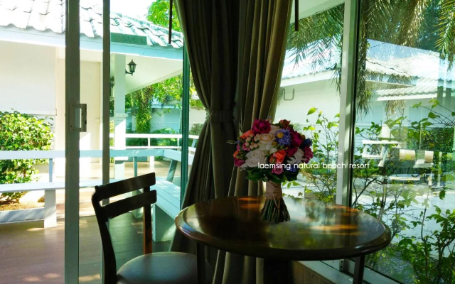 Laem Sing Natural Beach Resort