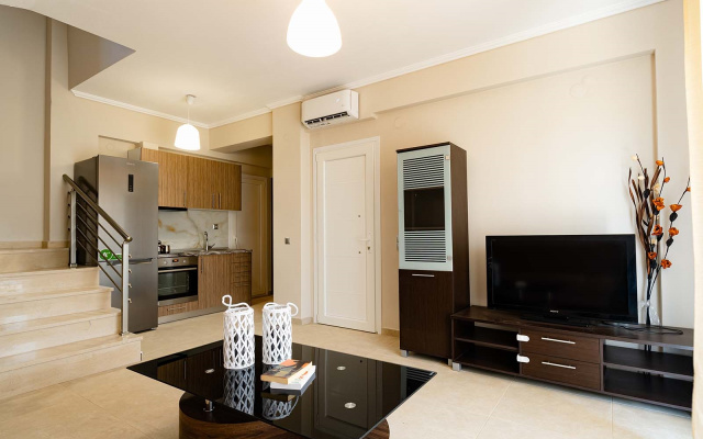 Kiosse Maison 4 by TravelPro Services - Nea F...