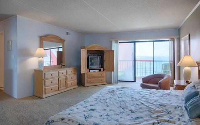 Rainbow 1109 - 2 Br Condo