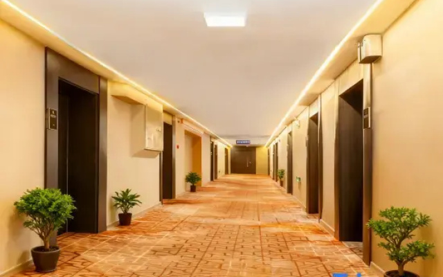 Orange Hotel (Taiyuan Qinxian Wangfujing Branch)