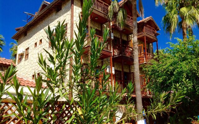 Tuana Hotel Турция, Сиде - отзывы, цены и фото номеров - забронировать отель Tuana Hotel онлайн вид на фасад