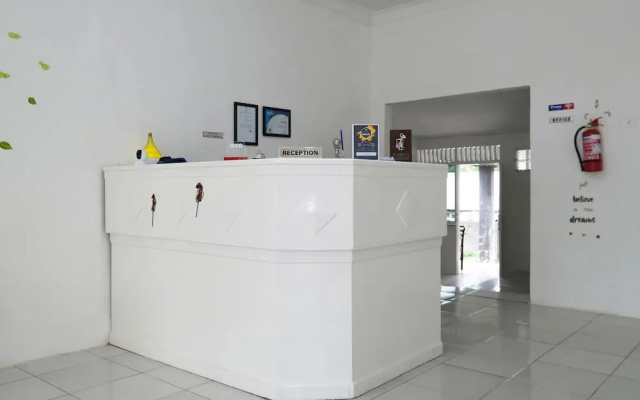 Dewi Residence 1
