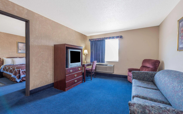Super 8 by Wyndham Potosi