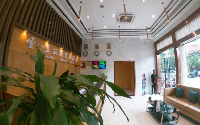 St. Moritz Business Hotel