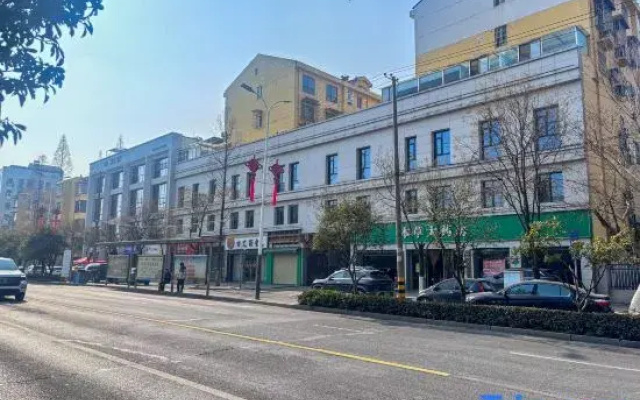 Jingzhou Mengda Hotel (Taqiao Road)