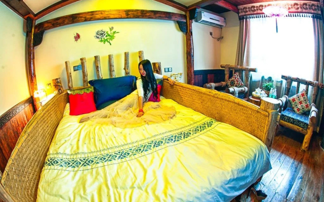 Zhangjiajie Vanessa Flora Hostel