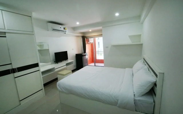 Toptel Ratchada 5 Apartment