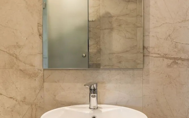 Makris Luxury Rooms