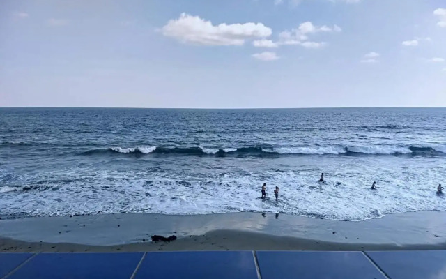 La Marea D-1 Playa El Obispo