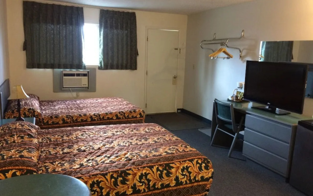 Plains Motor Inn