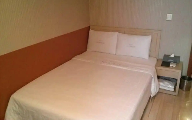 Richmond Hotel