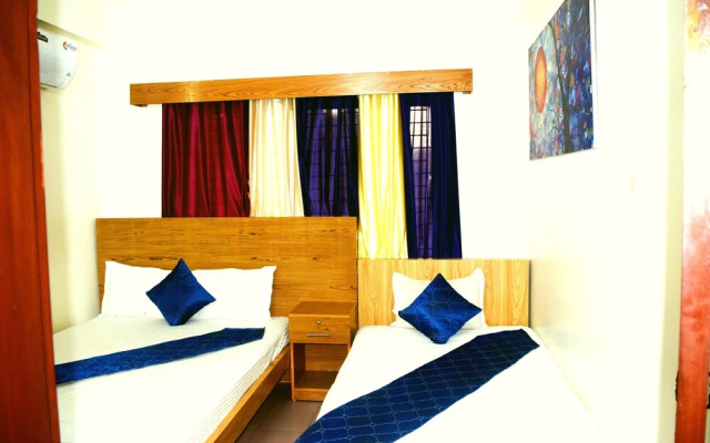 Hotel East End