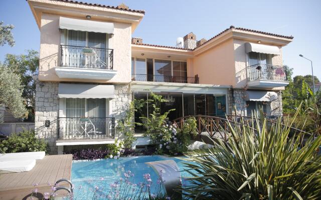 Alacati Mandalina Hotel Чешме вид на фасад