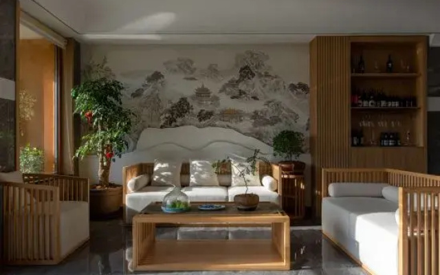 Golden Seashell Lake scenic beauty Hostel
