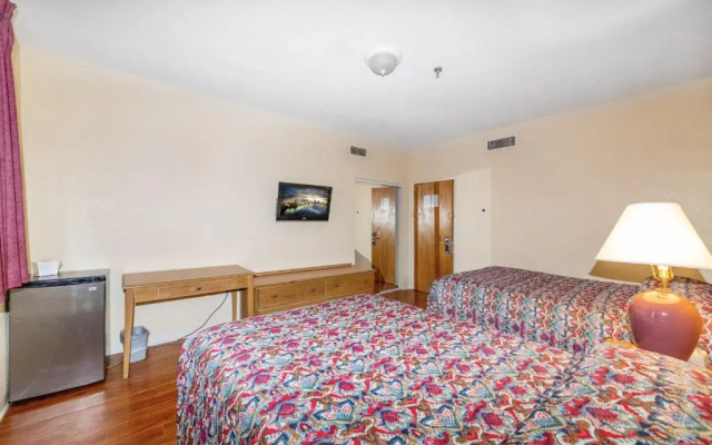 Ocean Beach Suites