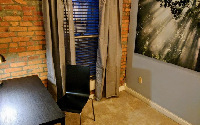 Short North Guesthouse