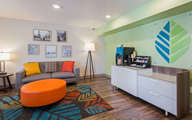 WoodSpring Suites Davenport Quad Cities