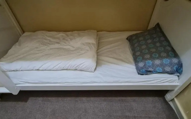 Dubai Hostel Bedspace and Backpackers