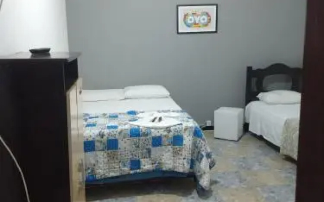 OYO Pousada Solares Marica