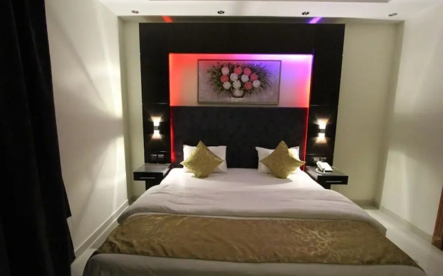 Doolv Hotel