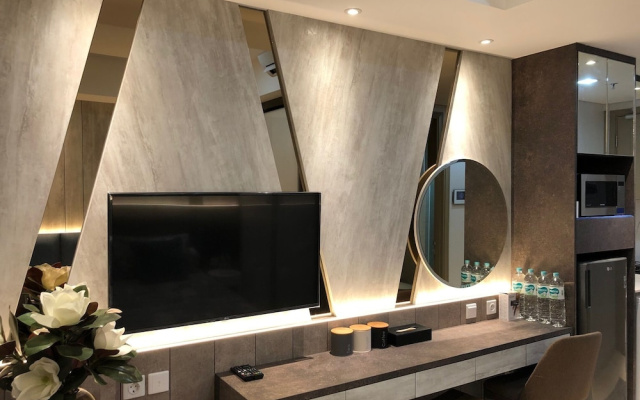 Gold Coast PIK Sea View Apartments by LongeSuites