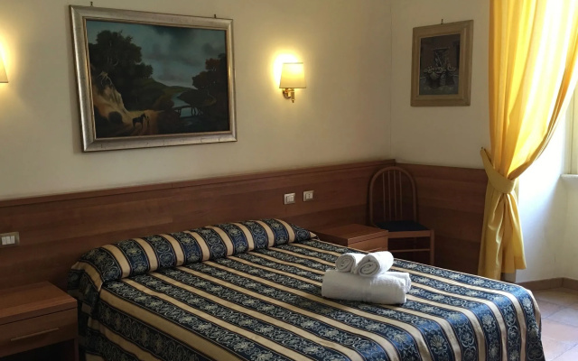 Hotel Bolognese