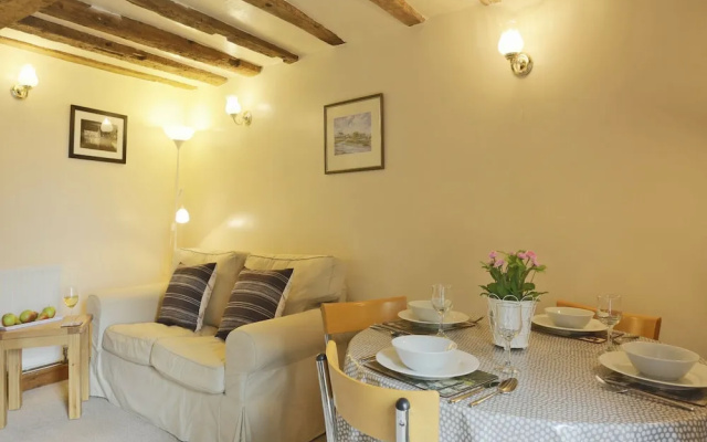 Luxurious Holiday Home in Snaoewith Fenced Garden