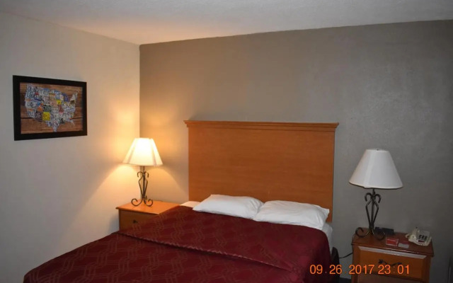 Econolodge Inn & Suites Bordentown