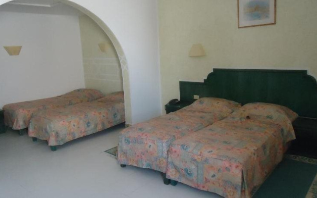 Hôtel Mezri