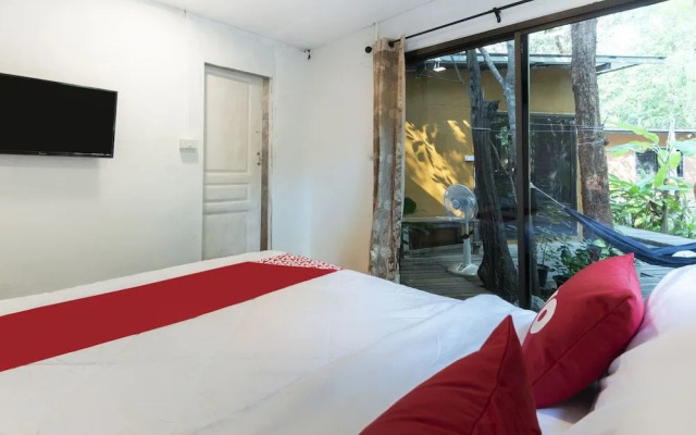 Oyo 693 Tree House Cottage
