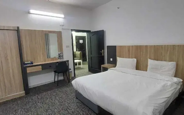 City Luxury Serviced Apartments