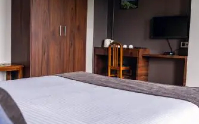 Hotel Ariel