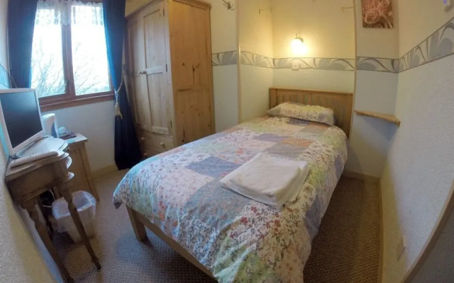 Orca Country Inn