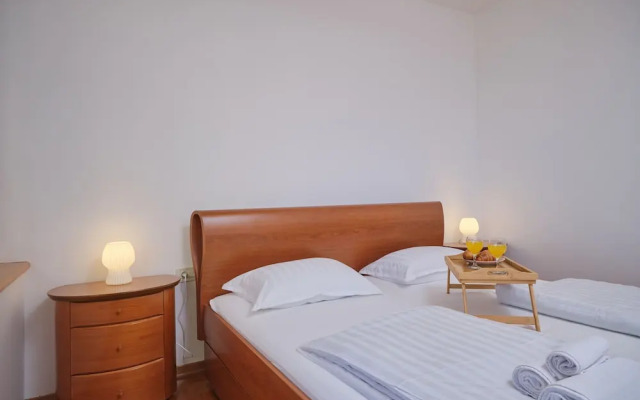 Holiday Seaview Apartment by Litto