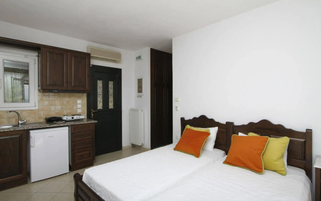 Amygdalies Apartments