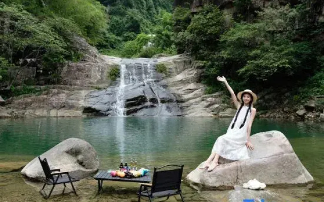 Jishe Light Luxury Family Holiday Homestay