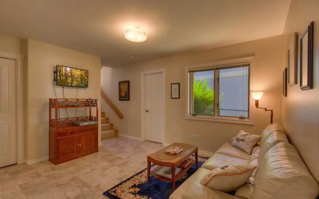 552 Alpine Drive 3 Bedroom Home