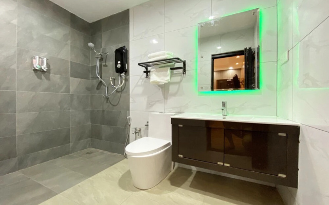 OYO 90262 Kota Kinabalu Homestay,villa & Suite Bou