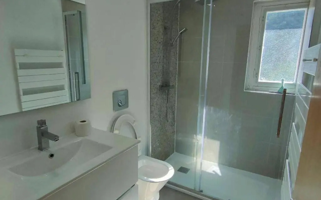 Appartement Cauterets, 2 pièces, 2 personnes - FR-1-234-24